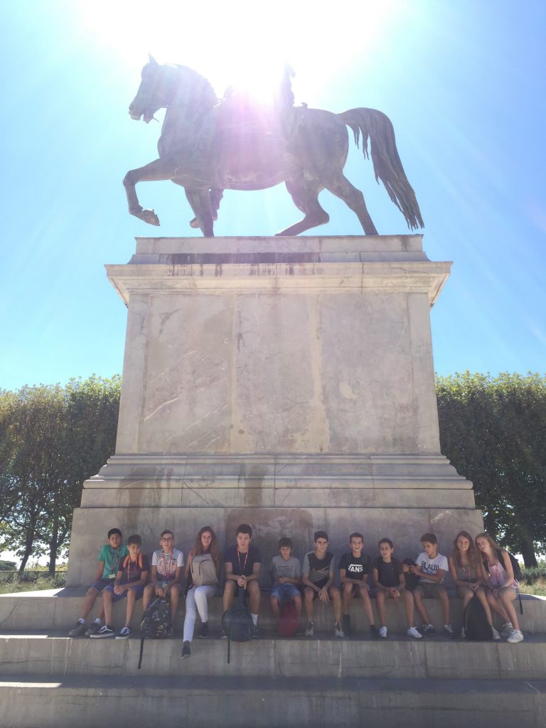 Activités loisirs en anglais pour adolescents à Montpellier